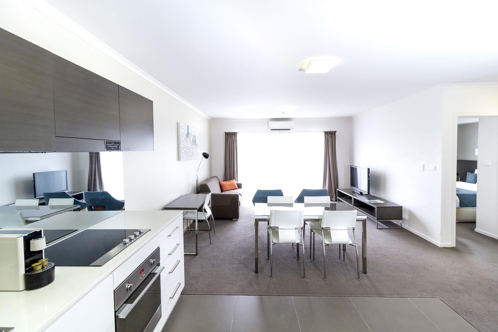 Aparthotel Abode Tuggeranong Canberra Zewnętrze zdjęcie