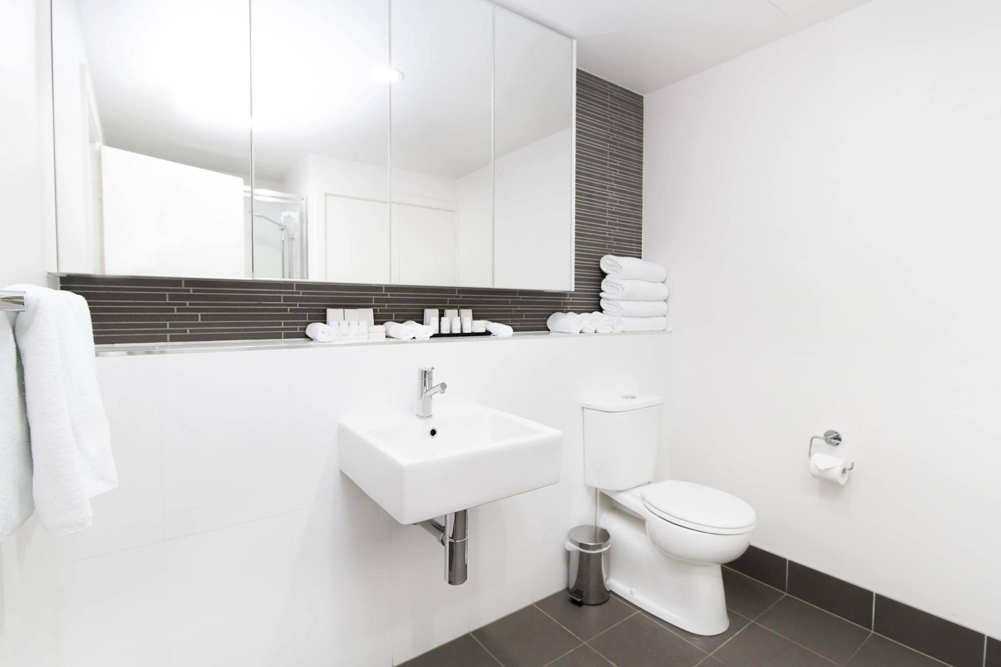 Aparthotel Abode Tuggeranong Canberra Zewnętrze zdjęcie